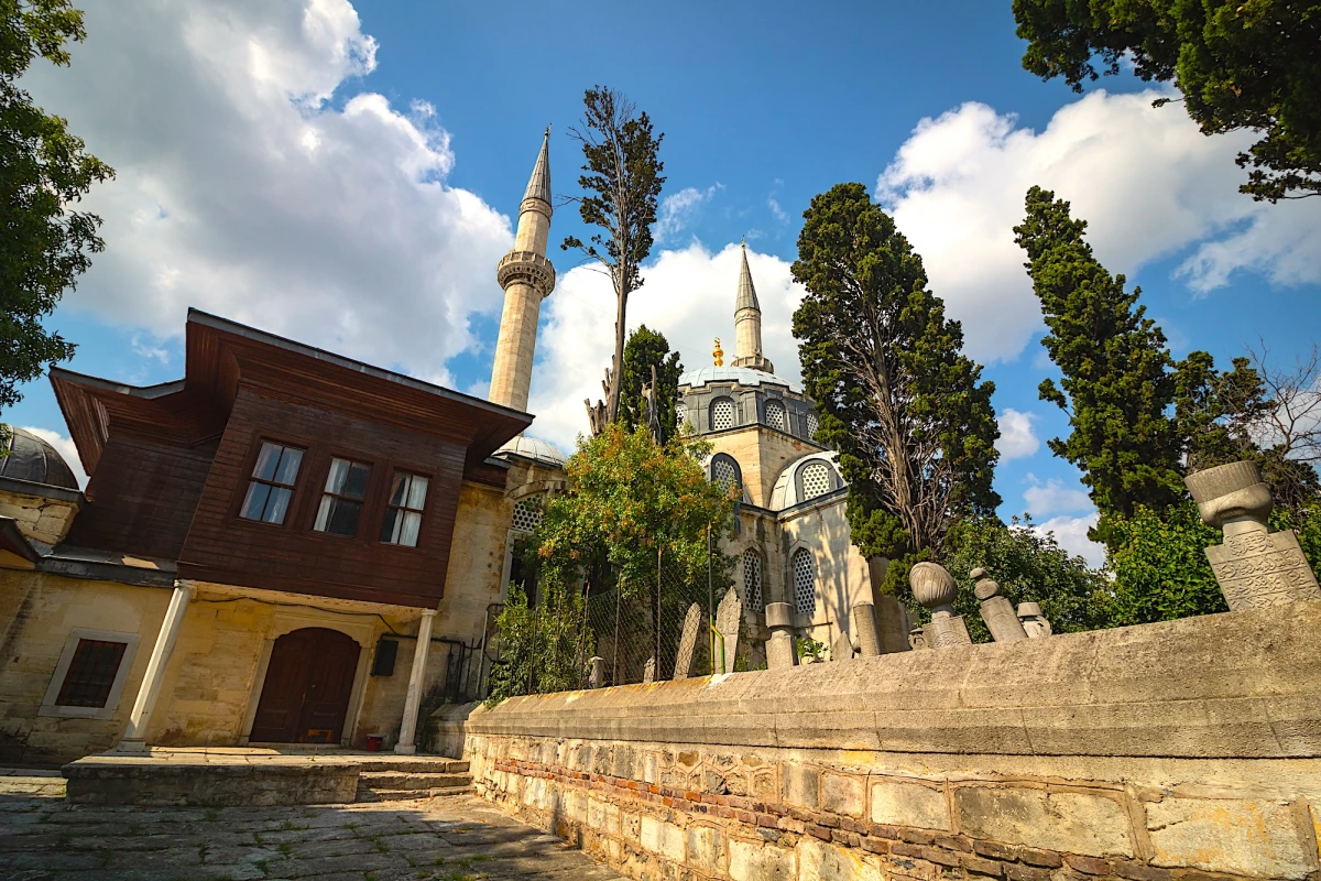 Atik Valide Mosque