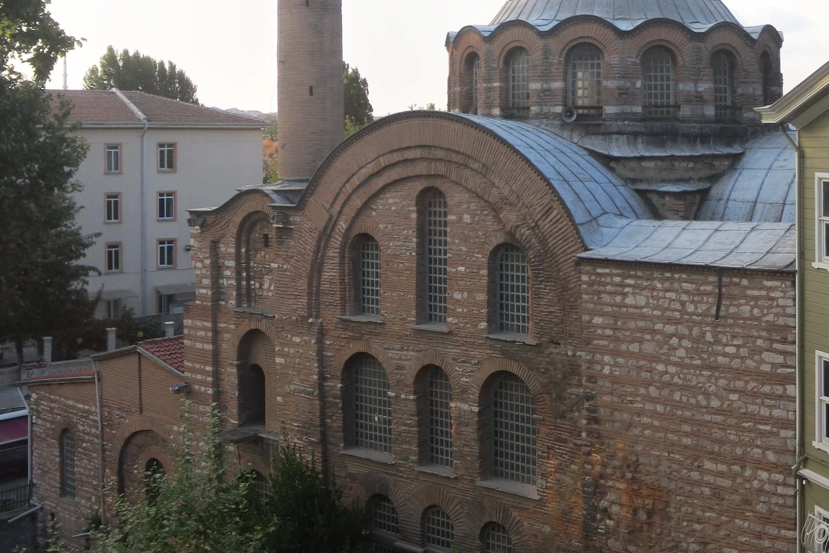 Kalenderhane Mosque: From Byzantine Sanctuary to Sufi Retreat