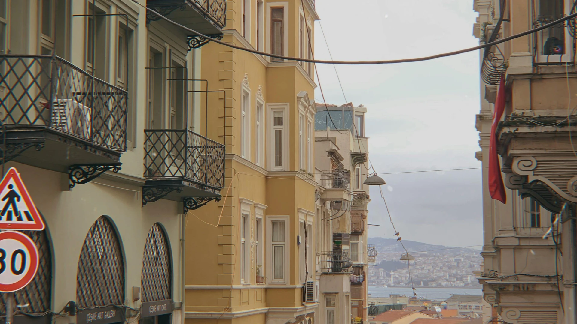Boğazkesen Street