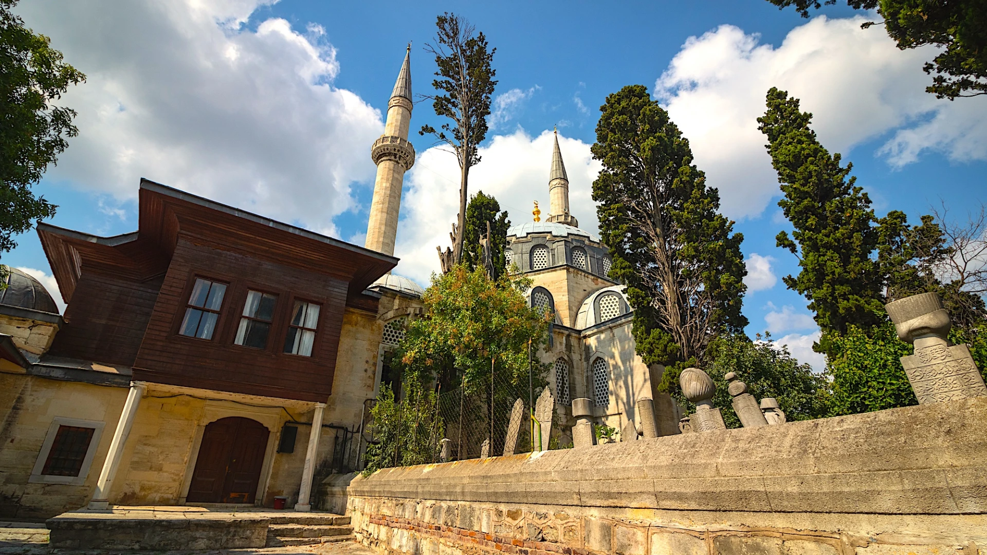 Atik Valide Mosque