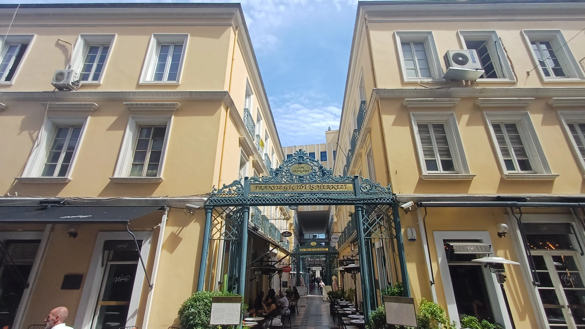 French Passage