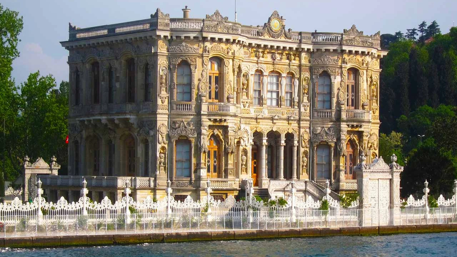 Küçüksu Pavilion