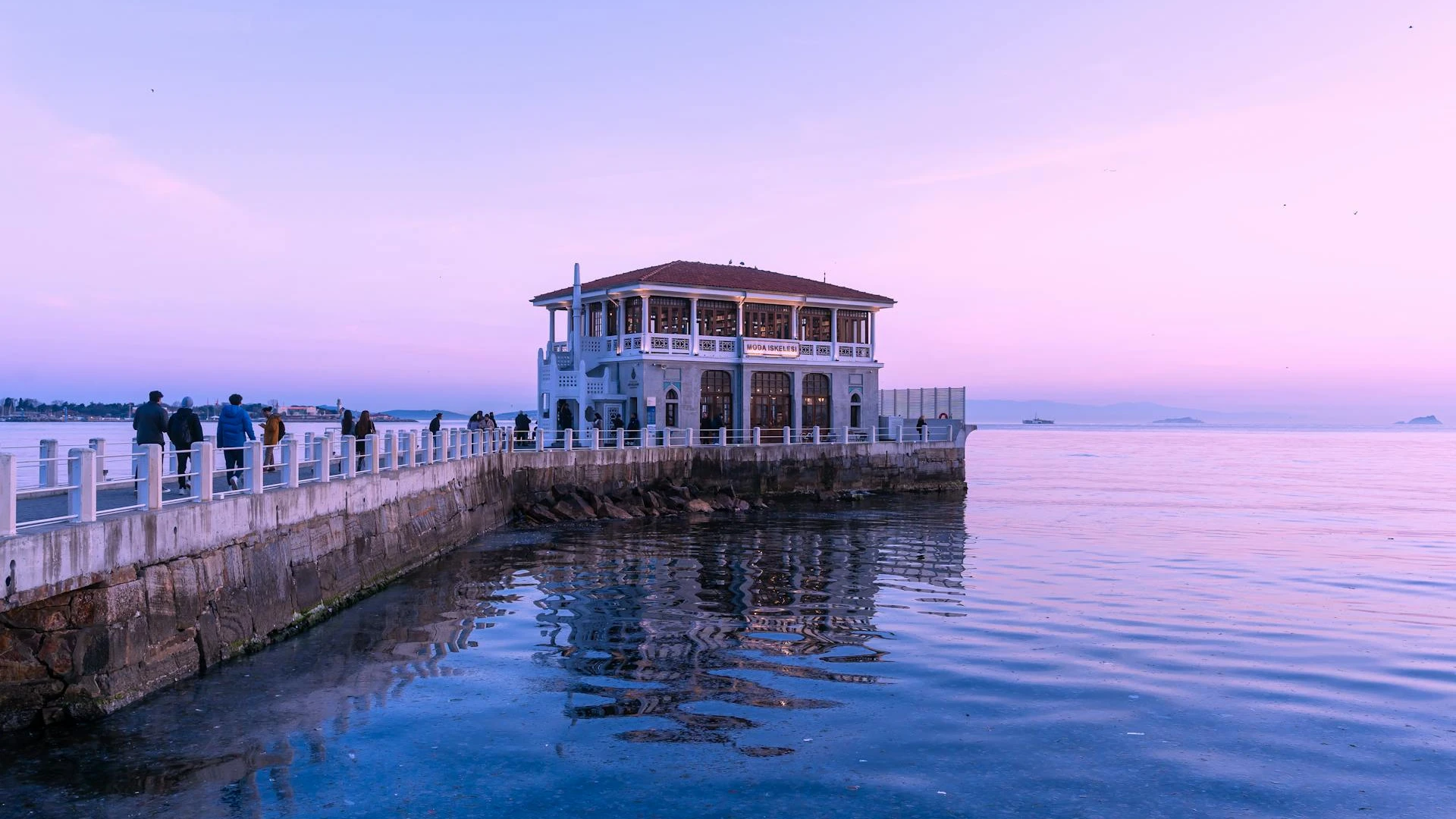Moda Coast