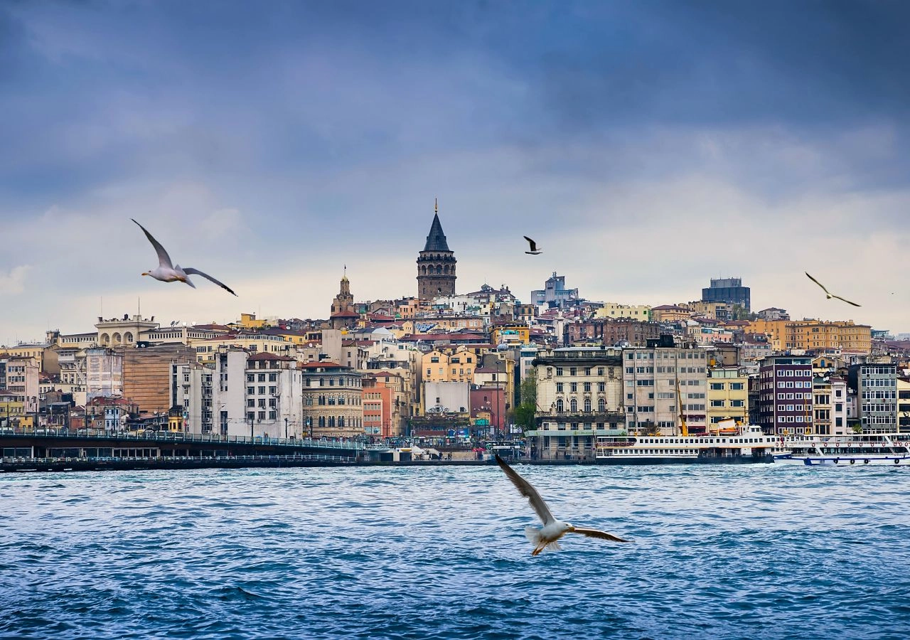 Bosphorus Cruise Tour with Pick-Up from Hagia Sophia